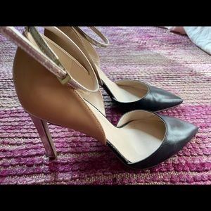 Two tone heels - 8.5